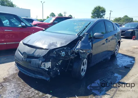 2013 Toyota Prius Three z USA, uszkodzony, nr VIN JTDKN3DU4D1618964